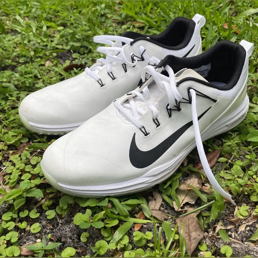 Nike Lunarlon ゴルフシューズ ホワイト/ガム Nike | Shoes | Nike Lunarlon Golf Shoes | Poshmark
